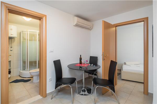 Apartment A1, for 2 persons