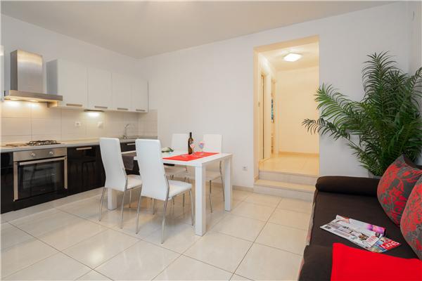 Apartment A2, for 5 persons