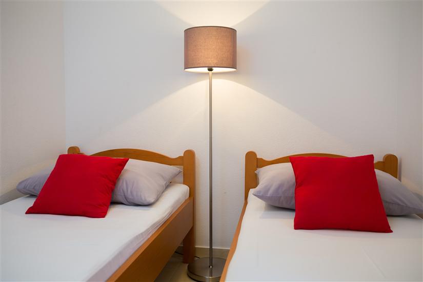 Apartment A2, for 5 persons