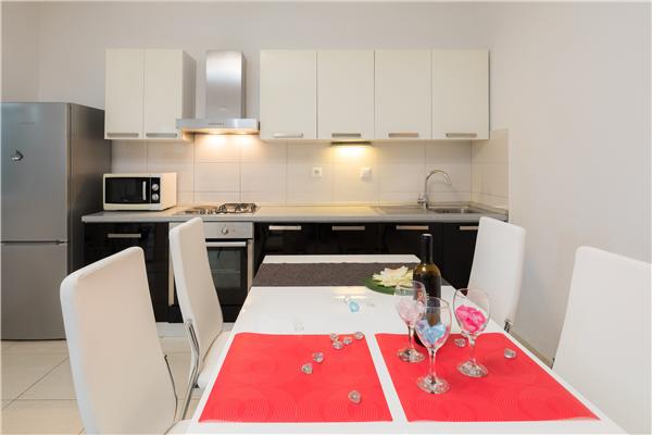 Apartment A2, for 5 persons
