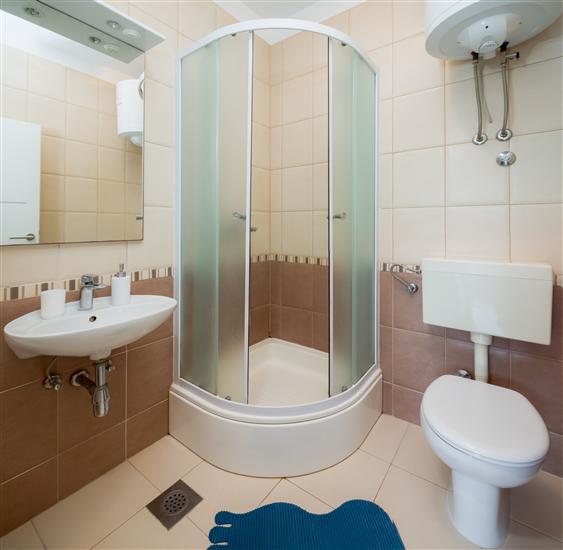 Apartment A3, for 5 persons