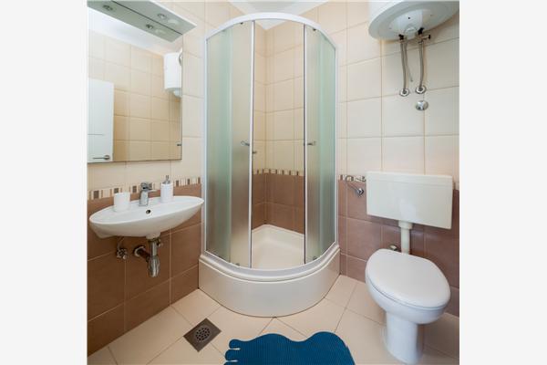 Apartment A3, for 5 persons