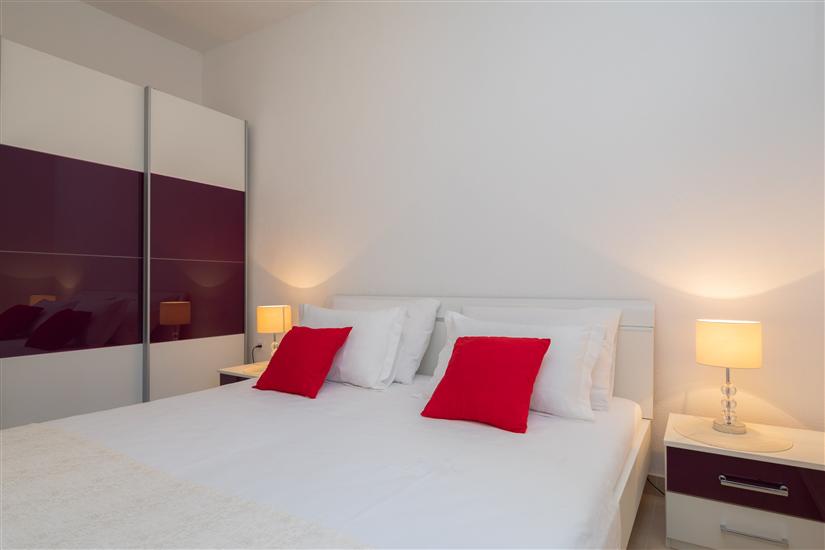 Apartment A3, for 5 persons