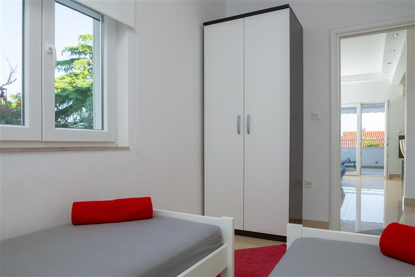 Apartment A3, for 5 persons