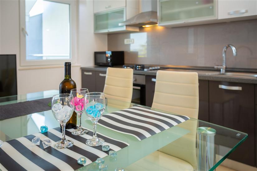 Apartment A3, for 5 persons