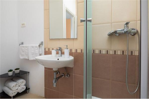 Apartment A3, for 5 persons