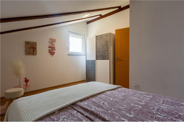 House K1, for 8 persons