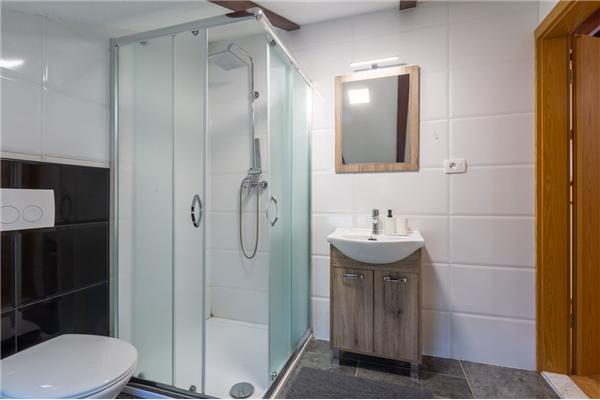 House K1, for 8 persons