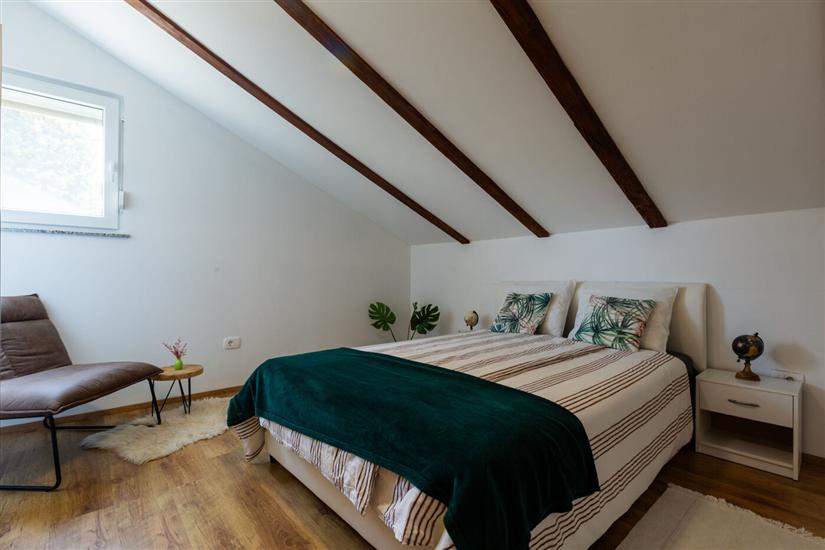 House K1, for 8 persons