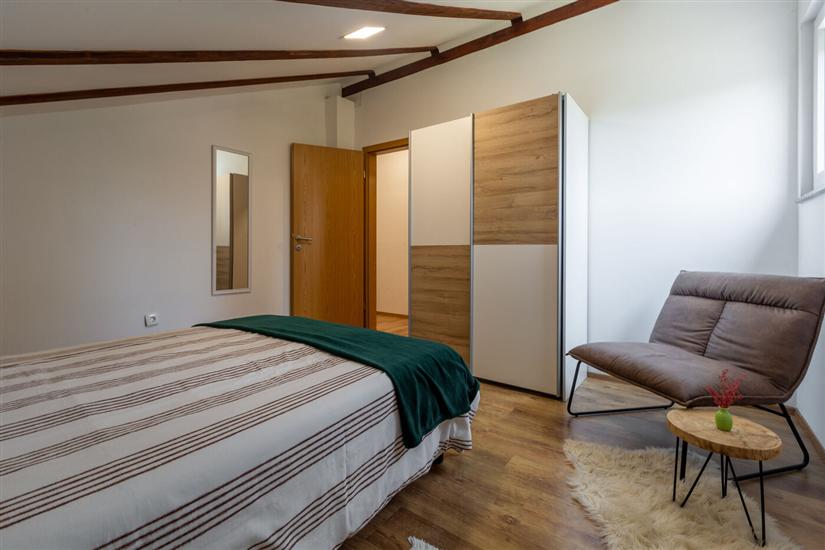 House K1, for 8 persons