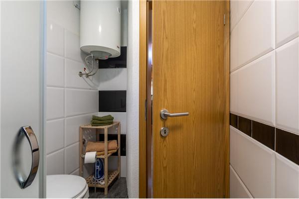 House K1, for 8 persons