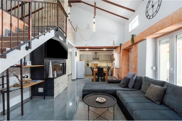 House K1, for 8 persons