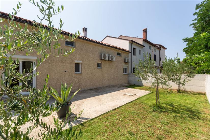 House K1, for 8 persons