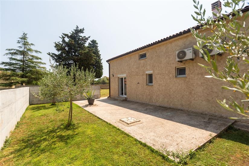 House K1, for 8 persons