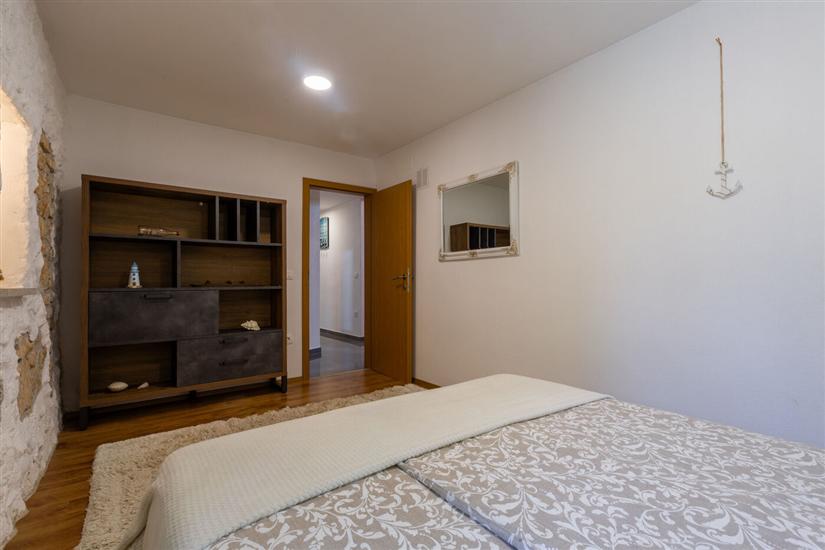 House K1, for 8 persons