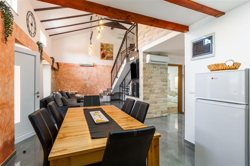 House K1, for 8 persons