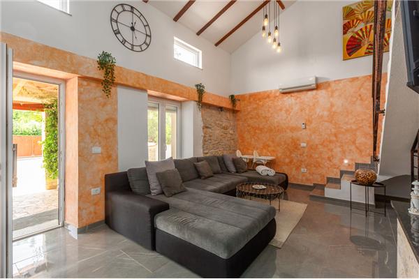 House K1, for 8 persons