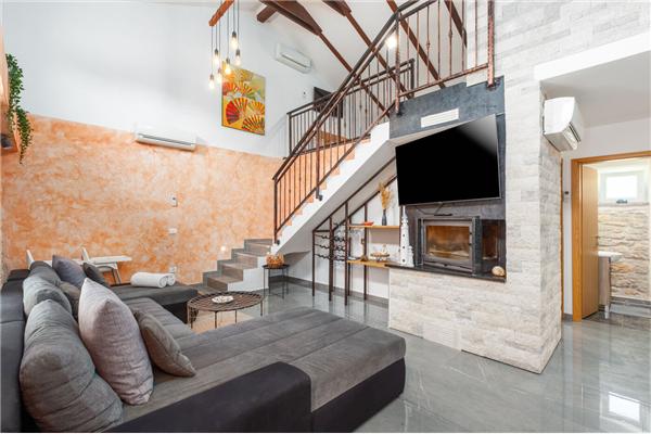 House K1, for 8 persons