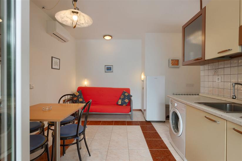 Apartment A1, for 3 persons