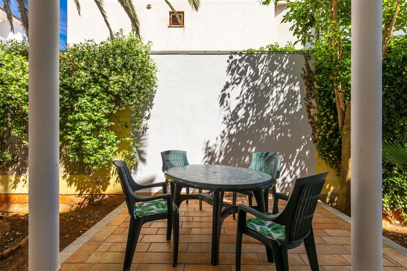 Apartment A1, for 3 persons