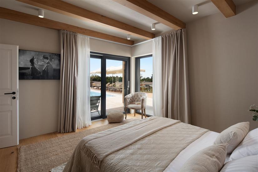 House K1, for 10 persons