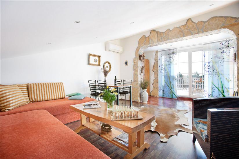 Apartment A1, for 4 persons