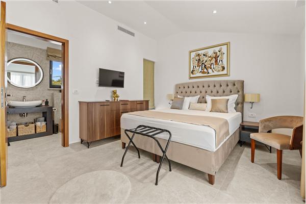 House K1, for 8 persons