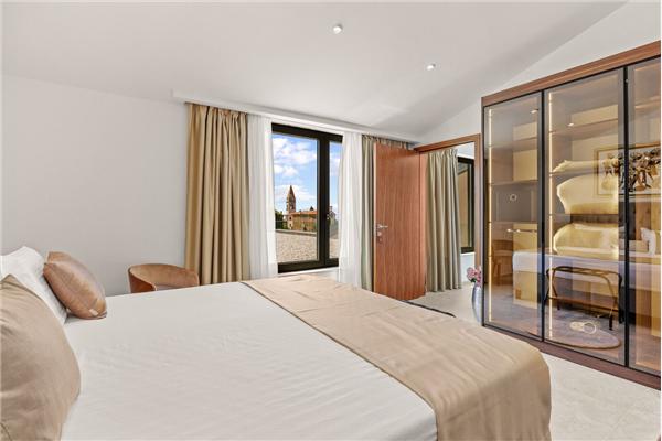 House K1, for 8 persons