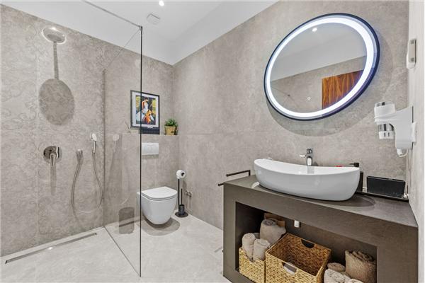 House K1, for 8 persons