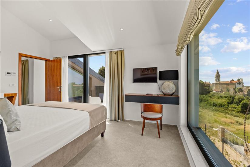 House K1, for 8 persons