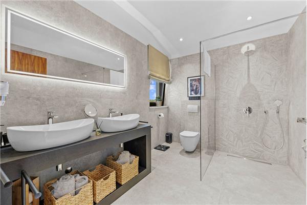 House K1, for 8 persons