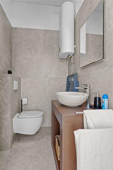 House K1, for 8 persons