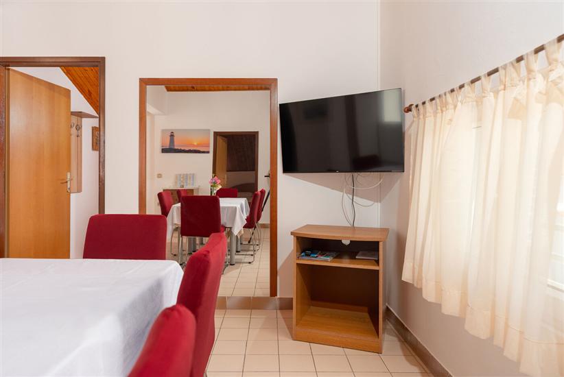 Apartment A1, for 6 persons