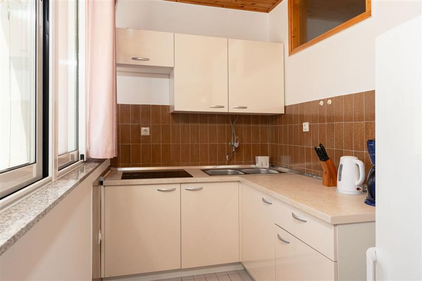 Apartment A1, for 6 persons