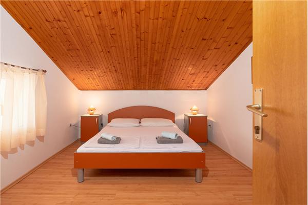 Apartment A1, for 6 persons