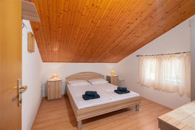 Apartment A1, for 6 persons