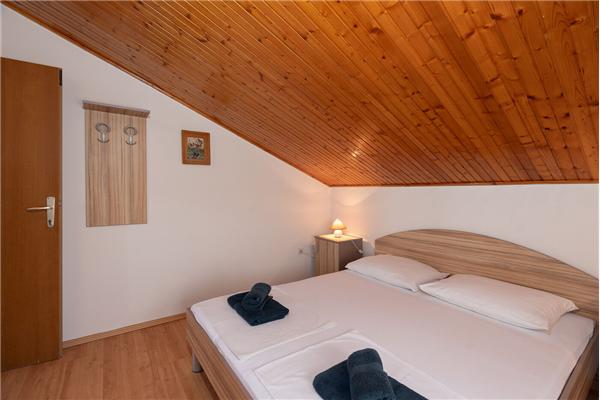 Apartment A1, for 6 persons