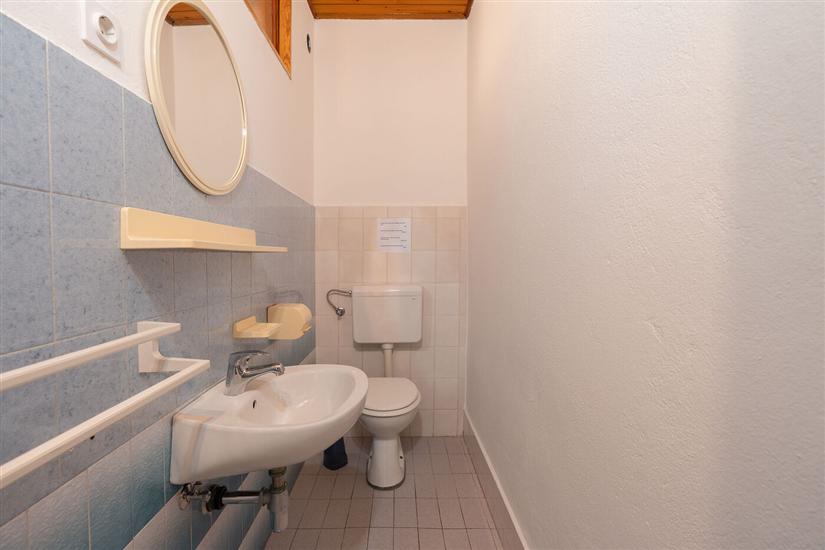 Apartment A1, for 6 persons