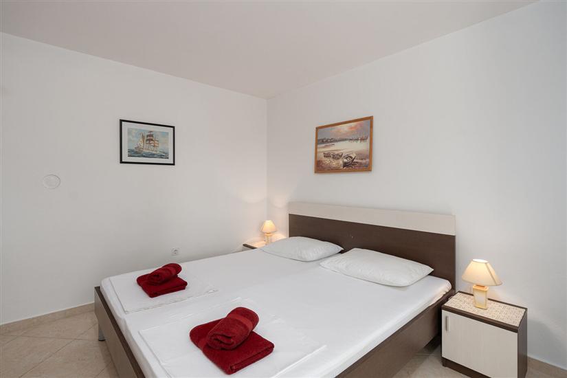 Apartment A2, for 5 persons