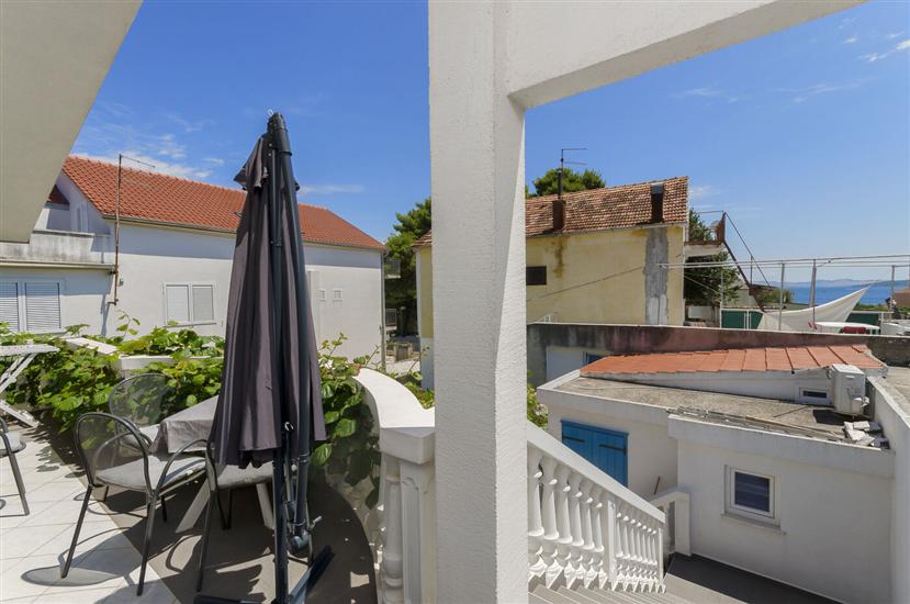 Apartment A2, for 5 persons