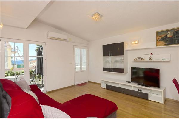 Apartment A2, for 5 persons