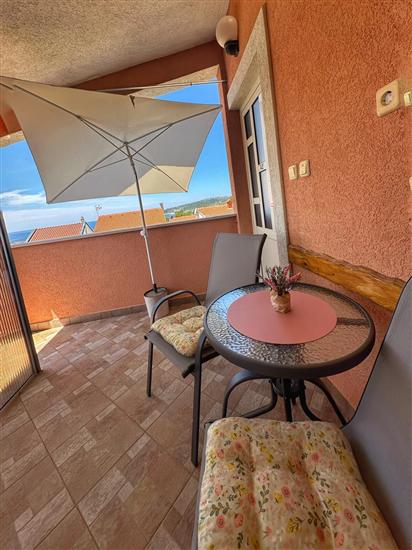 Apartment A2, for 3 persons