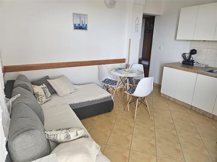Apartment A2, for 3 persons