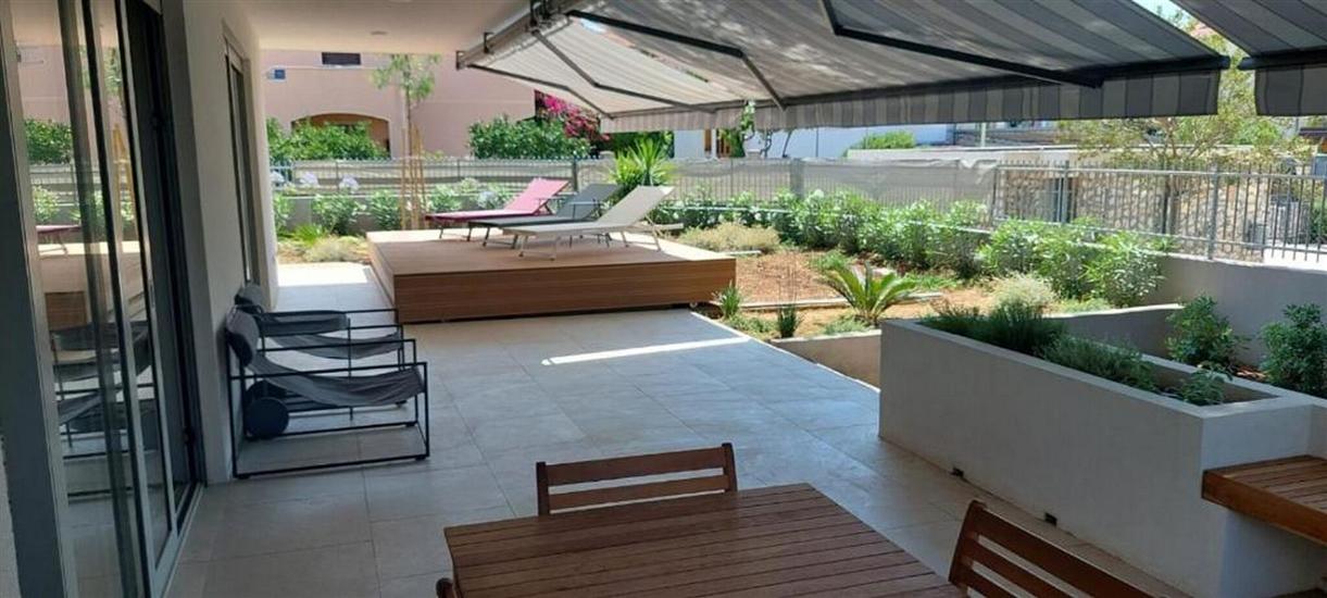 Apartmaj Luxurious 1