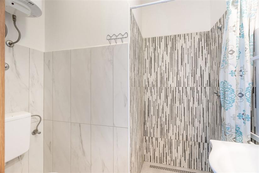 Apartment A6, for 4 persons