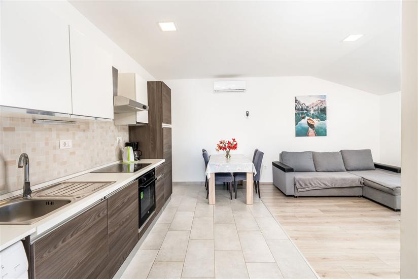 Apartment A6, for 4 persons