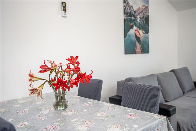 Apartment A6, for 4 persons