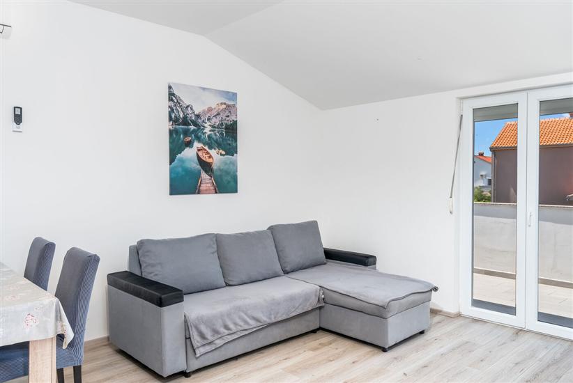 Apartment A6, for 4 persons