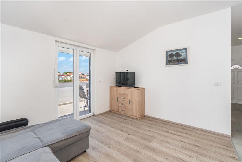 Apartment A6, for 4 persons