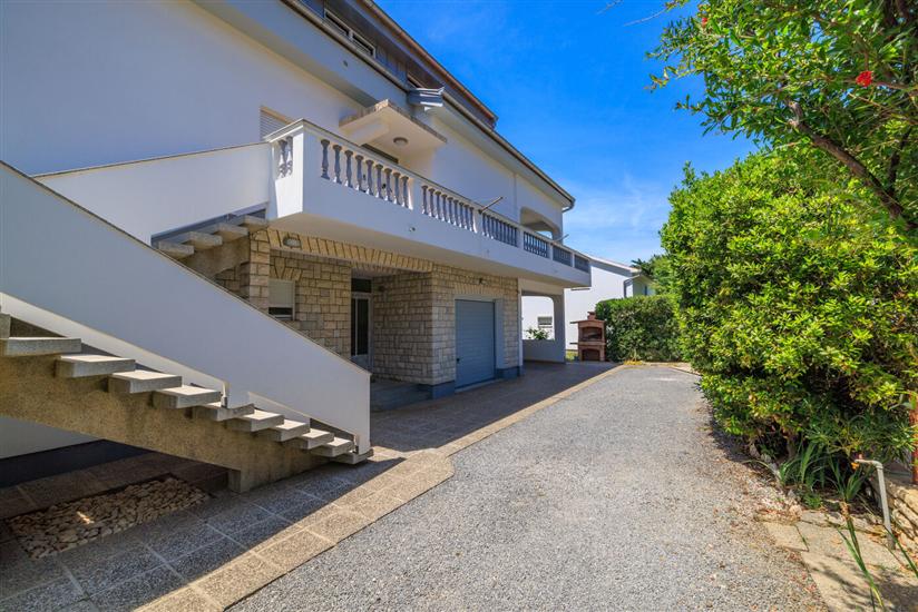 Apartments Slavica R